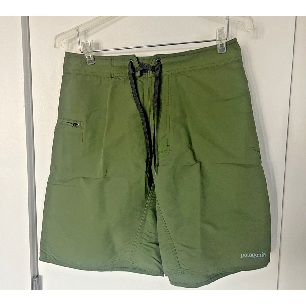 Patagonia Men's 32 Green Board Shorts Swim Trunk Shorts 8.75in inseam